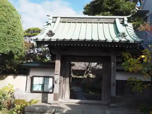 教恩寺の山門