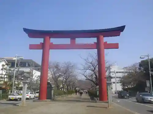 鶴岡八幡宮の鳥居