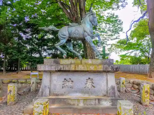 熱田社（村久野町）の狛犬