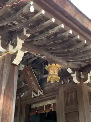 武田神社の本殿・本堂