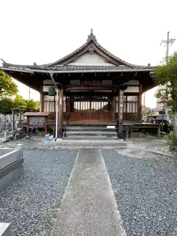 釋尊寺の本殿・本堂
