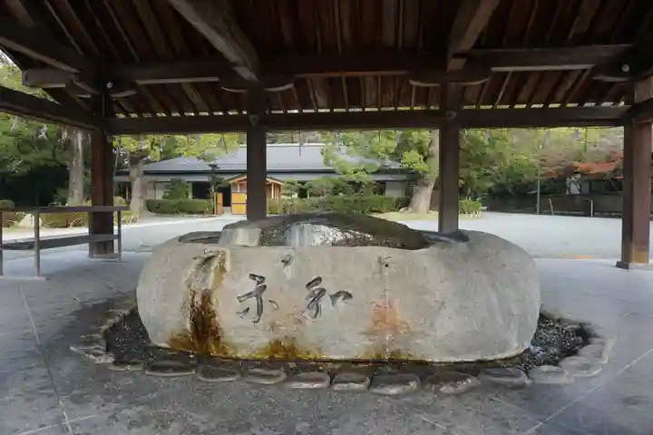 宗像大社の手水舎