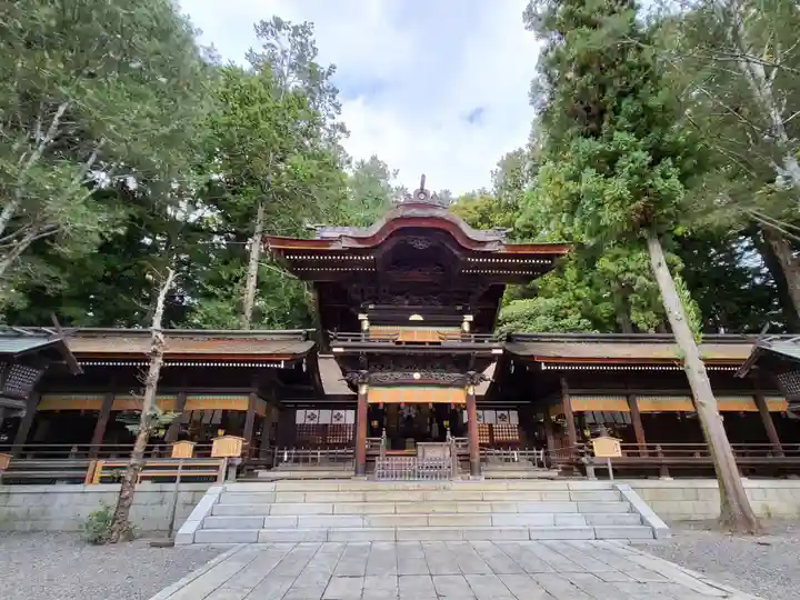 諏訪大社下社秋宮(長野県)