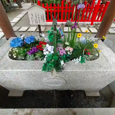 新田神社の手水舎