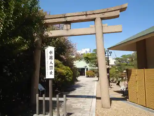 和田神社の鳥居