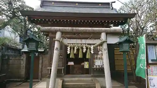 太子堂八幡神社の末社・摂社