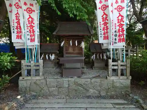 穂高神社本宮の末社