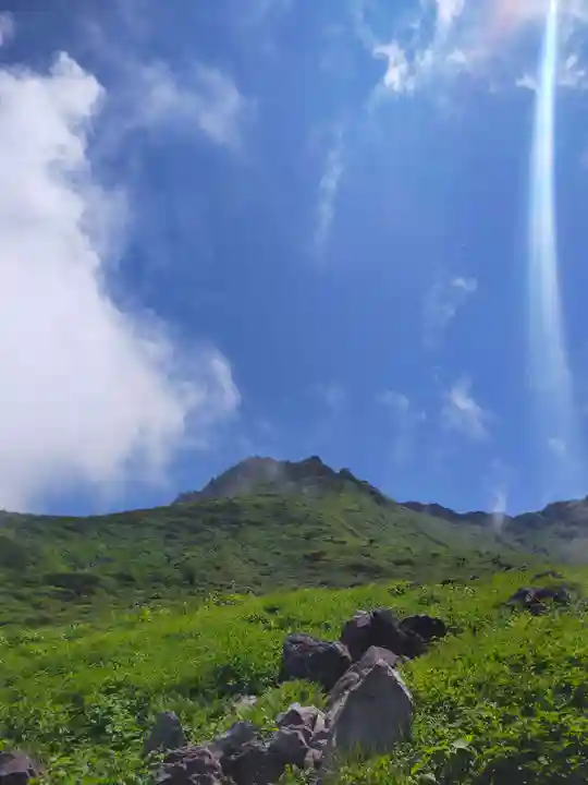 鳥海山大物忌神社本社の景色
