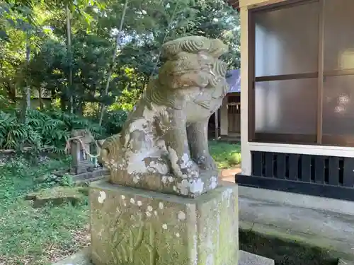 八幡神社の狛犬