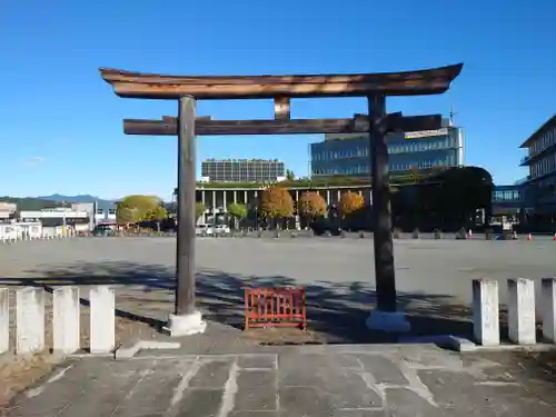 秩父神社大祭御旅所の鳥居
