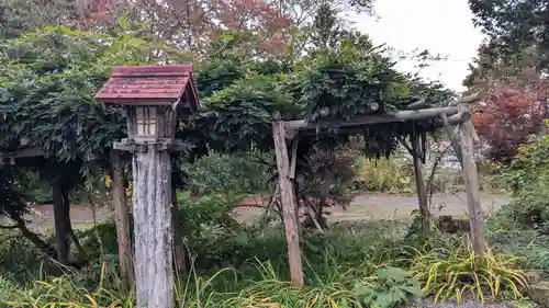 丸瀬布神社の庭園