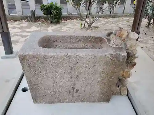 八幡神社の手水舎