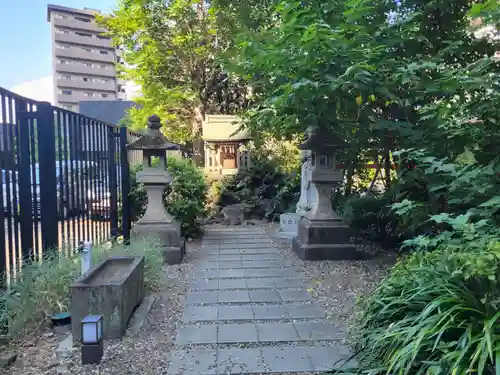 成子天神社の末社・摂社