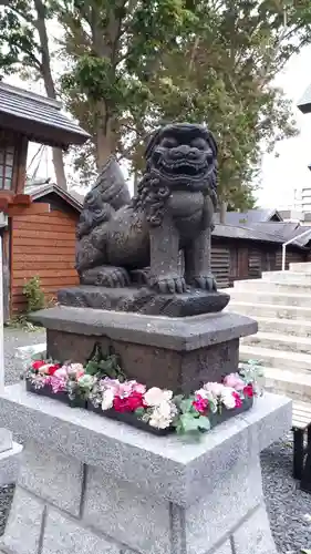 札幌諏訪神社の狛犬