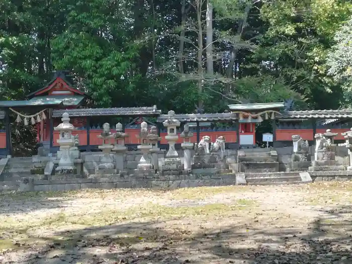 白山神社の建物その他