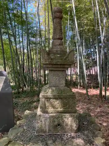 春日神社の塔