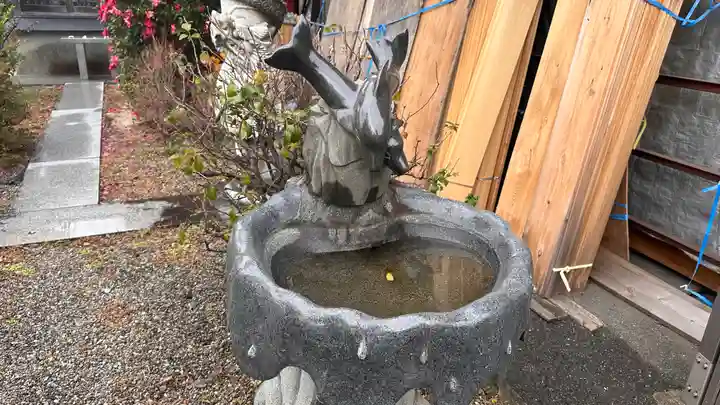 九頭龍神不動明王神社(奈良県)