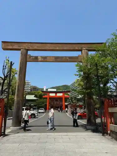 生田神社の{uncategorized: "未分類", other: "その他", undefined: "問題あり", building: "その他建物", grave: "お墓", sacred_gate: "鳥居", guardian: "狛犬", statue: "像", buddha: "仏像", history: "歴史", nature: "自然", garden: "庭園", animal: "動物", pagoda: "塔", temizu: "手水舎", mountain_gate: "山門・神門", sanctuary: "本殿・本堂", subordinate: "末社・摂社", art: "芸術", scenery: "景色", jizo: "地蔵", ema: "絵馬", goshuin: "御朱印", omikuji: "おみくじ", items: "授与品その他", amulet: "お守り", goshuincho: "御朱印帳", eats: "食事", festival: "お祭り", votive_dance: "神楽", shichigosan: "七五三参", wedding: "結婚式", experience: "体験その他", initially: "初詣", around: "周辺", anti_infection: "感染症対策"}