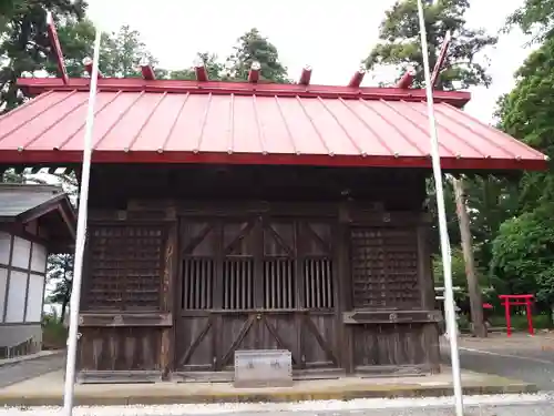 宇都母知神社の本殿・本堂