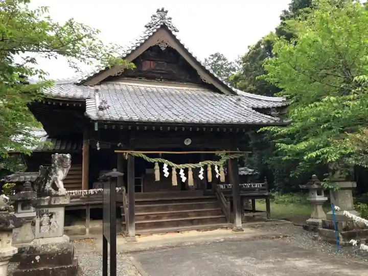 曽許乃御立神社の本殿・本堂