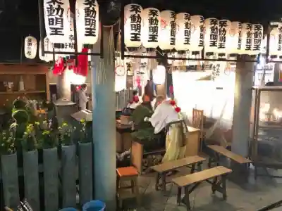 法善寺の{uncategorized: "未分類", other: "その他", undefined: "問題あり", building: "その他建物", grave: "お墓", sacred_gate: "鳥居", guardian: "狛犬", statue: "像", buddha: "仏像", history: "歴史", nature: "自然", garden: "庭園", animal: "動物", pagoda: "塔", temizu: "手水舎", mountain_gate: "山門・神門", sanctuary: "本殿・本堂", subordinate: "末社・摂社", art: "芸術", scenery: "景色", jizo: "地蔵", ema: "絵馬", goshuin: "御朱印", omikuji: "おみくじ", items: "授与品その他", amulet: "お守り", goshuincho: "御朱印帳", eats: "食事", festival: "お祭り", votive_dance: "神楽", shichigosan: "七五三参", wedding: "結婚式", experience: "体験その他", initially: "初詣", around: "周辺", anti_infection: "感染症対策"}