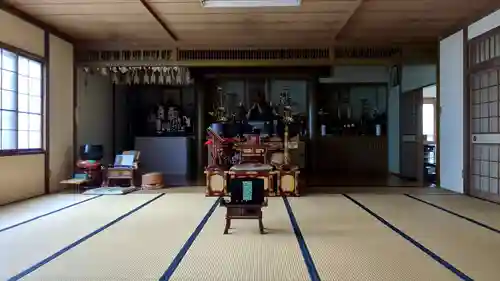 蓮華寺の本殿・本堂