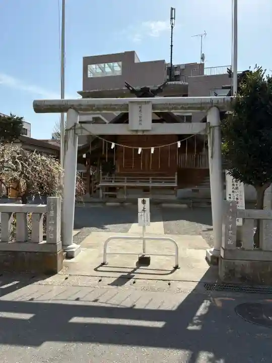 報徳二宮神社の{uncategorized: "未分類", other: "その他", undefined: "問題あり", building: "その他建物", grave: "お墓", sacred_gate: "鳥居", guardian: "狛犬", statue: "像", buddha: "仏像", history: "歴史", nature: "自然", garden: "庭園", animal: "動物", pagoda: "塔", temizu: "手水舎", mountain_gate: "山門・神門", sanctuary: "本殿・本堂", subordinate: "末社・摂社", art: "芸術", scenery: "景色", jizo: "地蔵", ema: "絵馬", goshuin: "御朱印", omikuji: "おみくじ", items: "授与品その他", amulet: "お守り", goshuincho: "御朱印帳", eats: "食事", festival: "お祭り", votive_dance: "神楽", shichigosan: "七五三参", wedding: "結婚式", experience: "体験その他", initially: "初詣", around: "周辺", anti_infection: "感染症対策"}