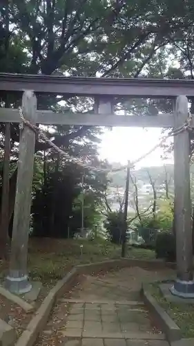 平川神社の鳥居