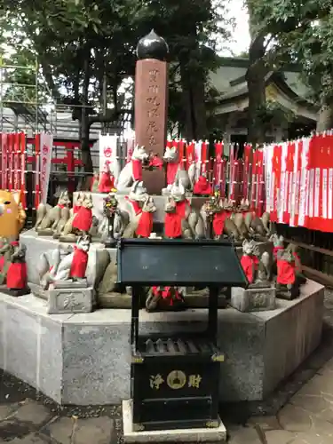 豊川稲荷東京別院の末社・摂社