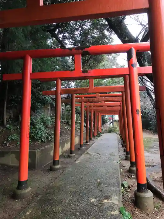 水玉稲荷神社の鳥居