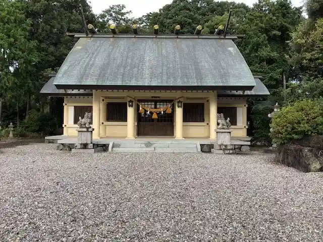 八柱神社の本殿・本堂