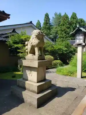 熊野神社の狛犬