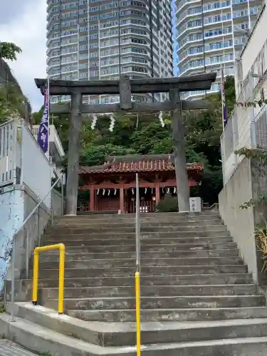 安里八幡宮の{uncategorized: "未分類", other: "その他", undefined: "問題あり", building: "その他建物", grave: "お墓", sacred_gate: "鳥居", guardian: "狛犬", statue: "像", buddha: "仏像", history: "歴史", nature: "自然", garden: "庭園", animal: "動物", pagoda: "塔", temizu: "手水舎", mountain_gate: "山門・神門", sanctuary: "本殿・本堂", subordinate: "末社・摂社", art: "芸術", scenery: "景色", jizo: "地蔵", ema: "絵馬", goshuin: "御朱印", omikuji: "おみくじ", items: "授与品その他", amulet: "お守り", goshuincho: "御朱印帳", eats: "食事", festival: "お祭り", votive_dance: "神楽", shichigosan: "七五三参", wedding: "結婚式", experience: "体験その他", initially: "初詣", around: "周辺", anti_infection: "感染症対策"}