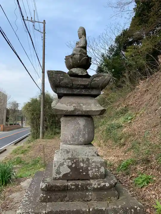 万願寺堂の仏像