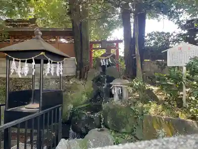 白蛇辨財天の{uncategorized: "未分類", other: "その他", undefined: "問題あり", building: "その他建物", grave: "お墓", sacred_gate: "鳥居", guardian: "狛犬", statue: "像", buddha: "仏像", history: "歴史", nature: "自然", garden: "庭園", animal: "動物", pagoda: "塔", temizu: "手水舎", mountain_gate: "山門・神門", sanctuary: "本殿・本堂", subordinate: "末社・摂社", art: "芸術", scenery: "景色", jizo: "地蔵", ema: "絵馬", goshuin: "御朱印", omikuji: "おみくじ", items: "授与品その他", amulet: "お守り", goshuincho: "御朱印帳", eats: "食事", festival: "お祭り", votive_dance: "神楽", shichigosan: "七五三参", wedding: "結婚式", experience: "体験その他", initially: "初詣", around: "周辺", anti_infection: "感染症対策"}