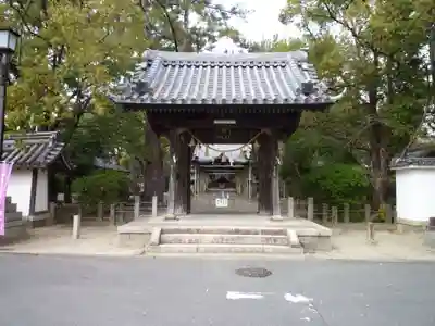 立坂神社の山門・神門
