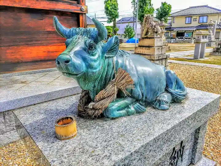 六所社(多加木)の狛犬