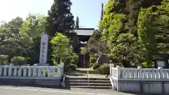 圓乗院の山門