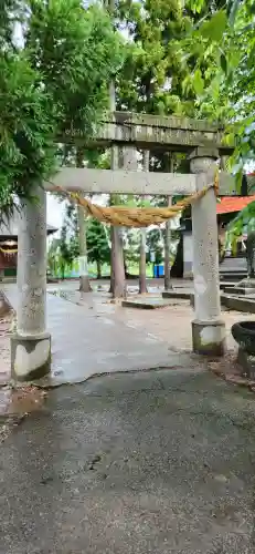 白山神社の鳥居