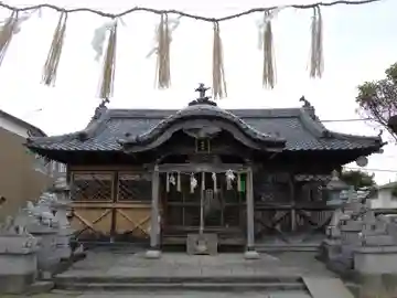 八幡神社の本殿・本堂