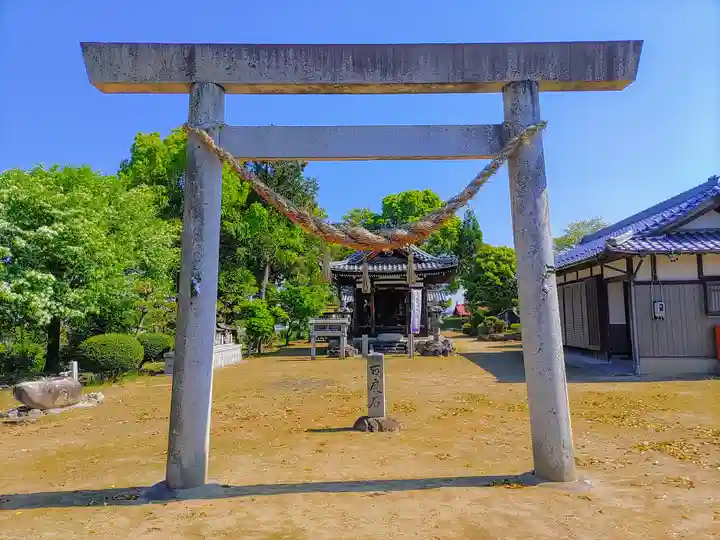 日吉社(山王町)の鳥居