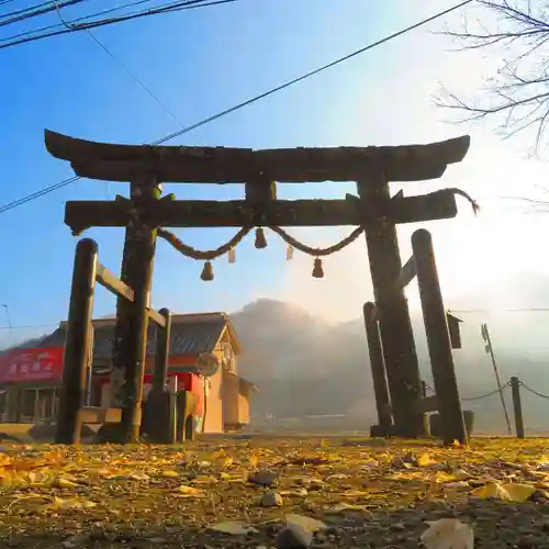 岩山神社の鳥居