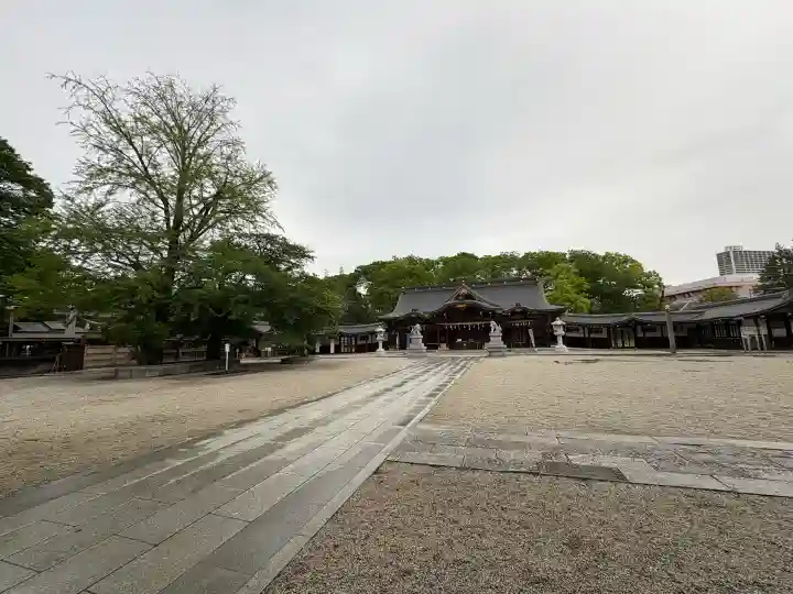 諏訪神社の{uncategorized: "未分類", other: "その他", undefined: "問題あり", building: "その他建物", grave: "お墓", sacred_gate: "鳥居", guardian: "狛犬", statue: "像", buddha: "仏像", history: "歴史", nature: "自然", garden: "庭園", animal: "動物", pagoda: "塔", temizu: "手水舎", mountain_gate: "山門・神門", sanctuary: "本殿・本堂", subordinate: "末社・摂社", art: "芸術", scenery: "景色", jizo: "地蔵", ema: "絵馬", goshuin: "御朱印", omikuji: "おみくじ", items: "授与品その他", amulet: "お守り", goshuincho: "御朱印帳", eats: "食事", festival: "お祭り", votive_dance: "神楽", shichigosan: "七五三参", wedding: "結婚式", experience: "体験その他", initially: "初詣", around: "周辺", anti_infection: "感染症対策"}