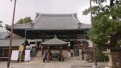 葛井寺の本殿・本堂