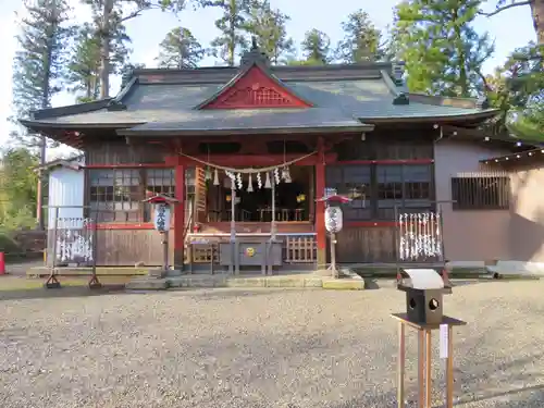 鶴峯八幡宮の本殿・本堂