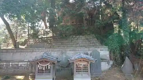 前玉神社の末社・摂社