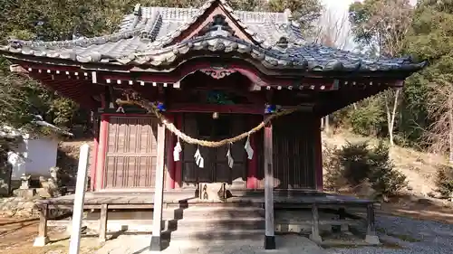 露垂根神社の本殿・本堂