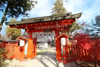 生島足島神社の山門・神門