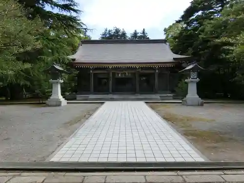 名和神社の本殿