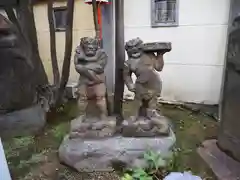 吉原神社の像